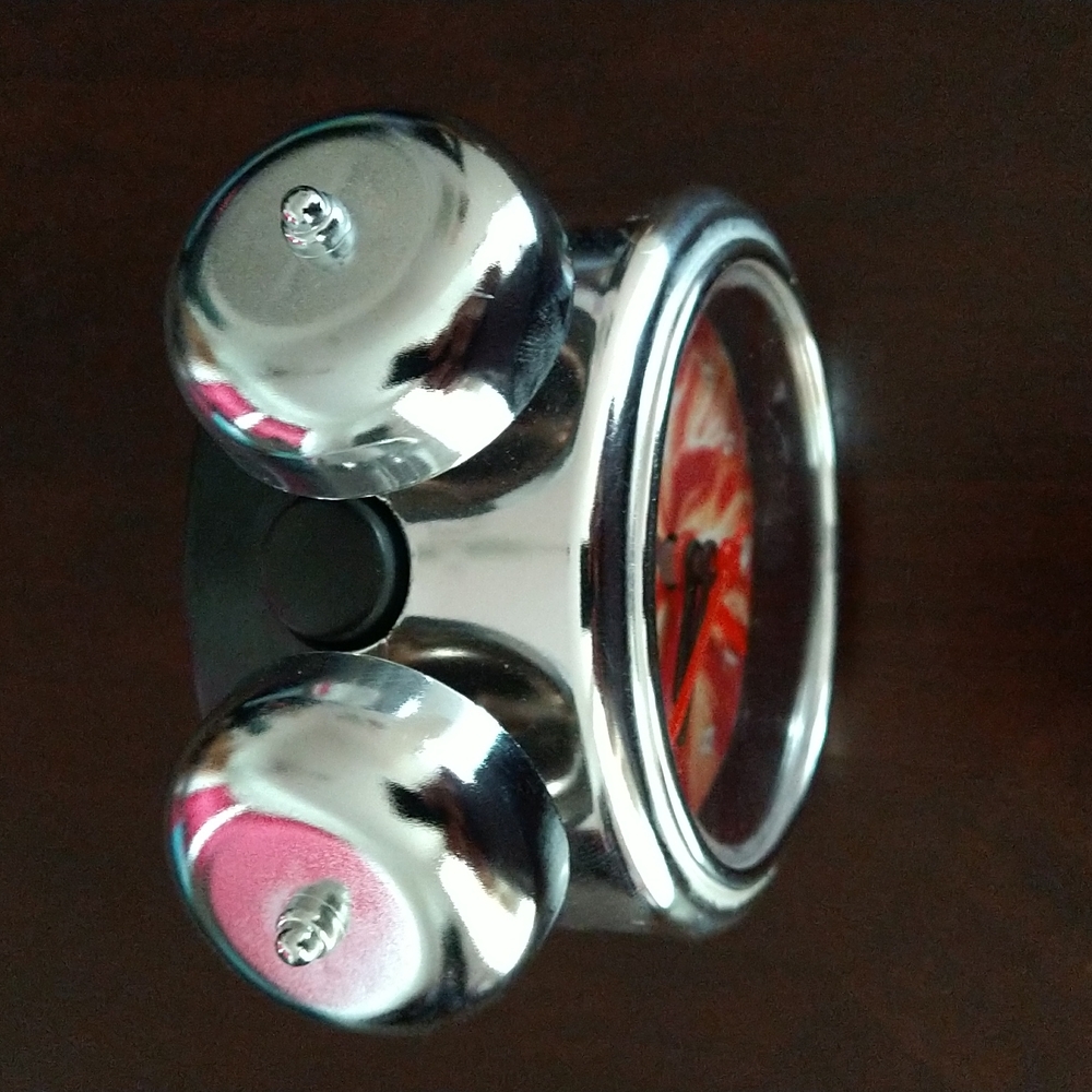 Zapper Alarm Clock - Picture 2 of 2